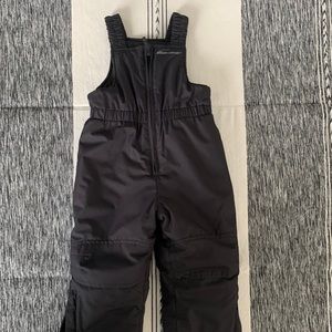 Eddie Bauer kid’s snow pants. Size 3T.